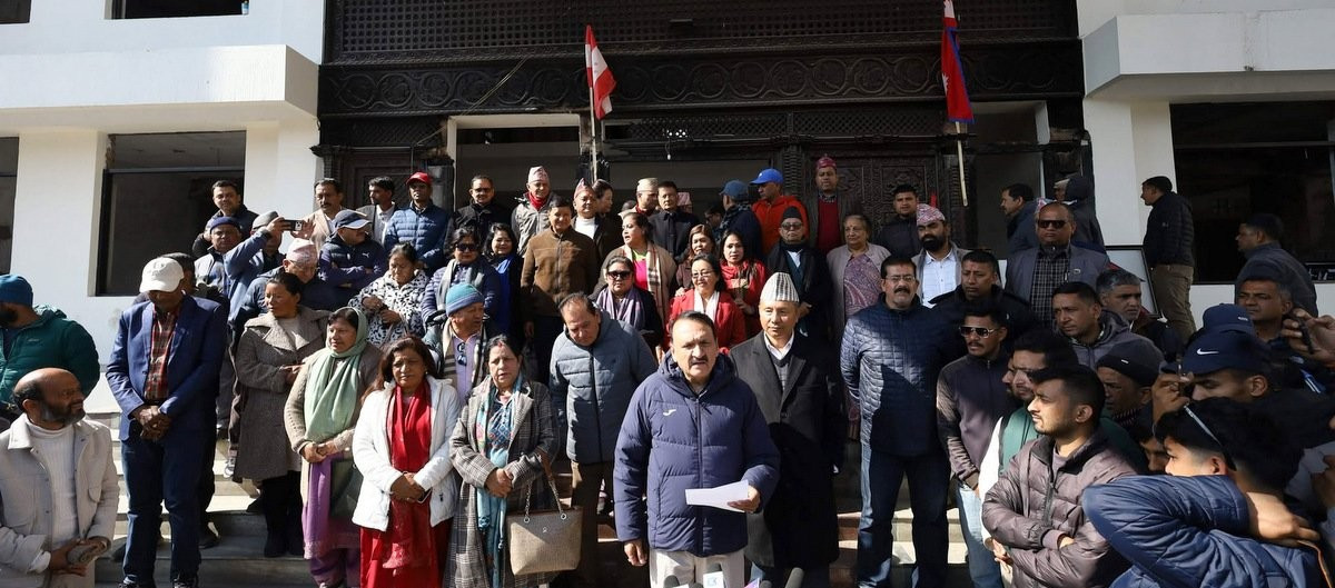 निर्वाचन आयोगको निर्णयविरुद्ध सर्वोच्च जाने देउवा पक्षको निर्णय