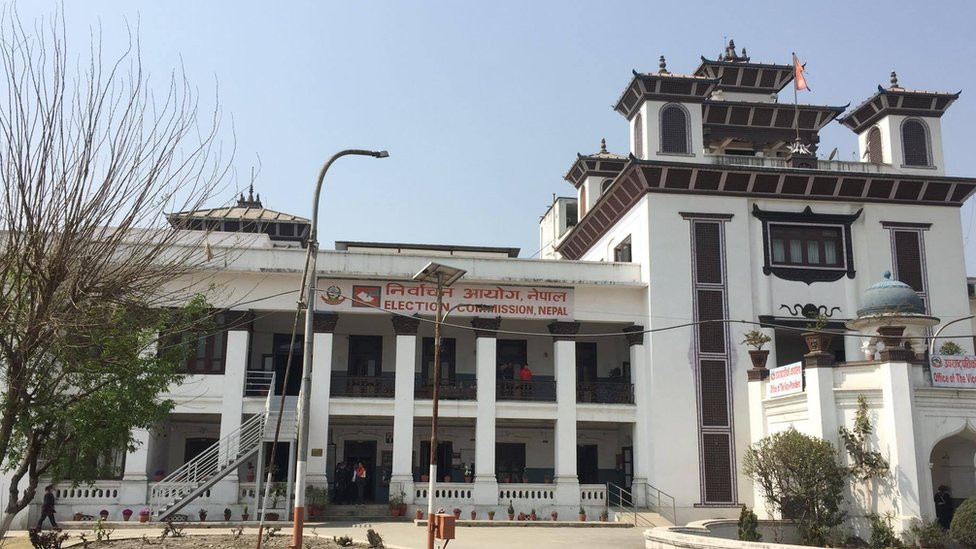 फागुनको पहिलो हप्ताभित्र सबै स्थानमा मतपत्र पुर्‍याइन्छ : निर्वाचन आयोग