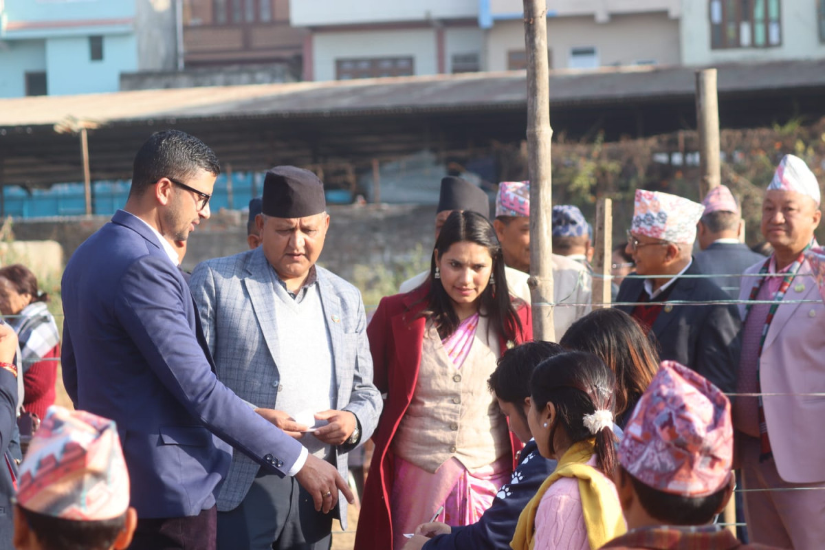 लुम्बिनी प्रदेशमा राष्ट्रिय सभा सदस्य निर्वाचनको मतदान सुरु