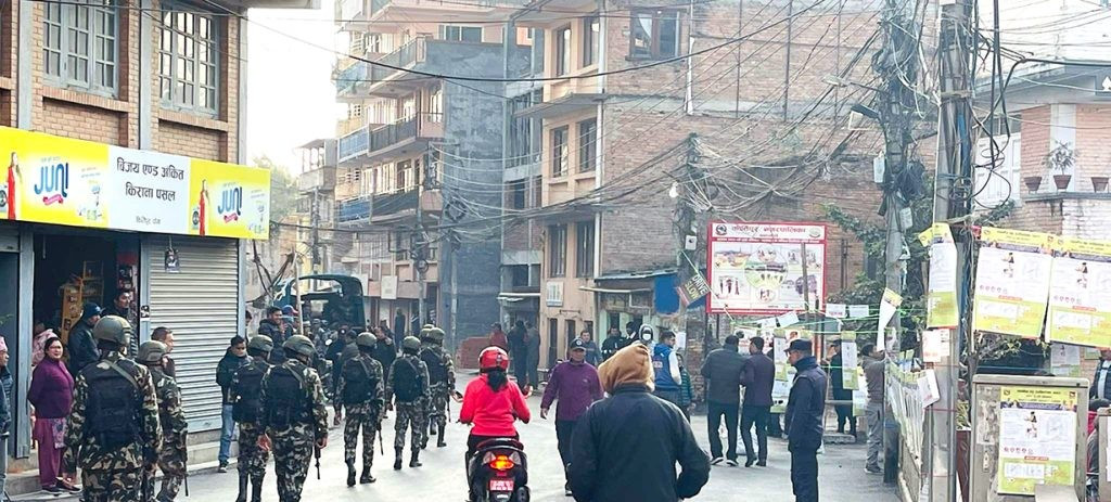 काठमाडौंमा निर्वाचन सुरक्षा : सेना-प्रहरीको गस्तीदेखि ‘सरप्राइज चेकिङ’सम्म