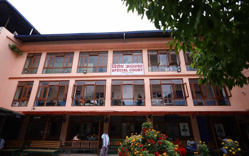 बागमती नगरपालिकाका निलम्बित मेयर थापाविरुद्धको भ्रष्टाचार मुद्दा न्यायाधीश पौडेल र कोइरालाको इजलासमा