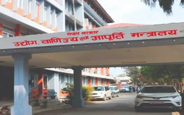 दैनिक उपभोग्य वस्तुको आपूर्ति सहज हुन्छ