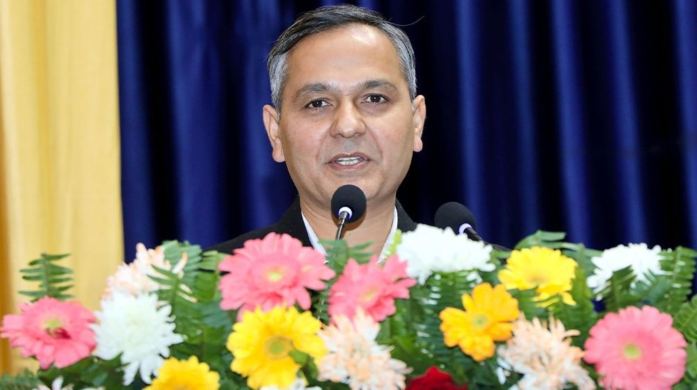 मतदान सफलतापूर्वक सम्पन्न भएकोमा गृहमन्त्रीले दिए धन्यवाद