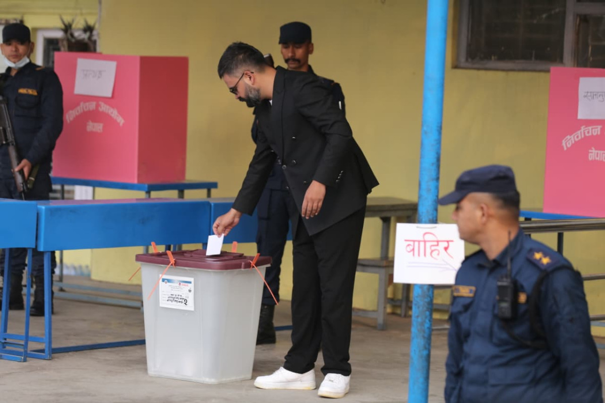 प्रधानमन्त्रीको प्रशंसा गर्दै बालेनले भने– आज लोकतन्त्रले जित्यो