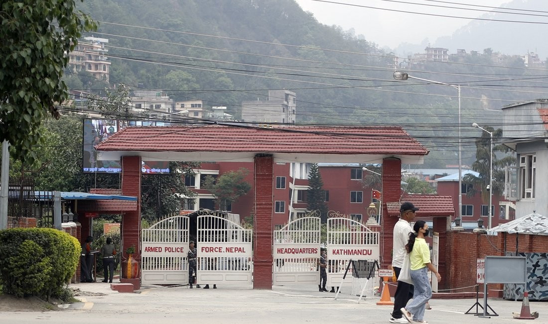 सुरक्षामा लापरबाही गरेको भन्दै सशस्त्र प्रहरीका गुल्मपतिलाई मुख्यालय झिकाइयो