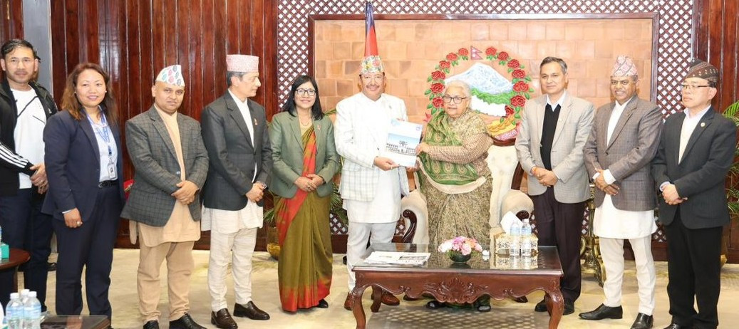 प्रधानमन्त्रीसमक्ष निर्वाचन सम्बन्धी प्रतिवेदन पेस