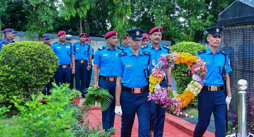देश बाढीको शोकमा, एआइजी नेतृत्वको टोली देश घुमघाममा